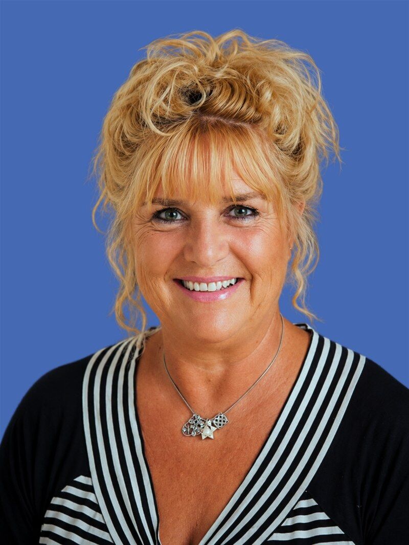 Helga S Jacobsen